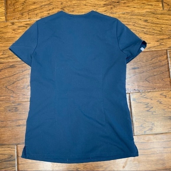 Figs Casma Three-Pocket Scrub Top - Picture 2 of 5